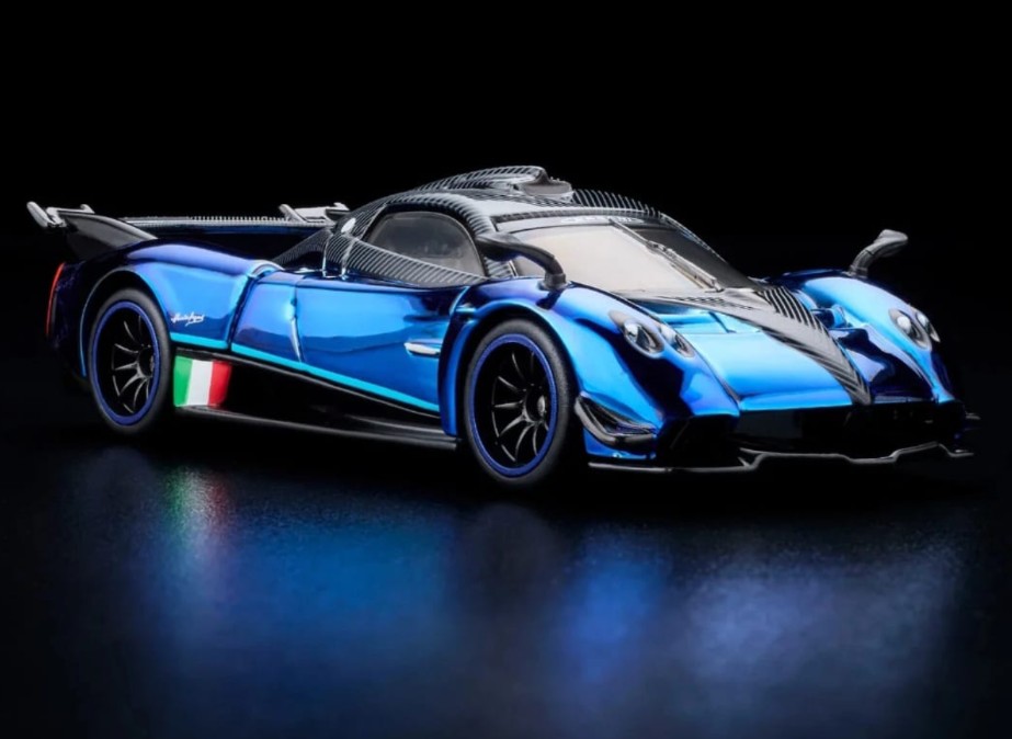 2021 Pagani Huayra R 